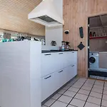 Luxury Retreat By The - By Traum