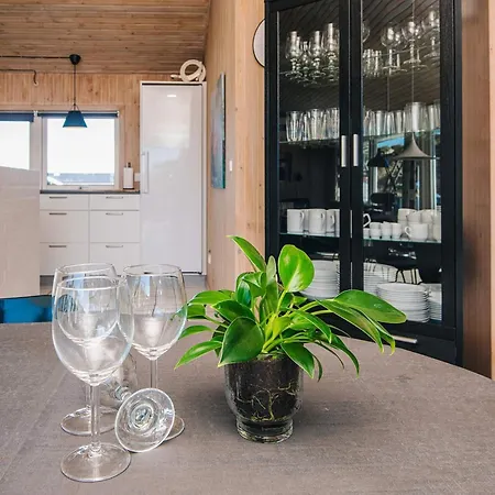 Vakantiehuis 10 Person In Fano *